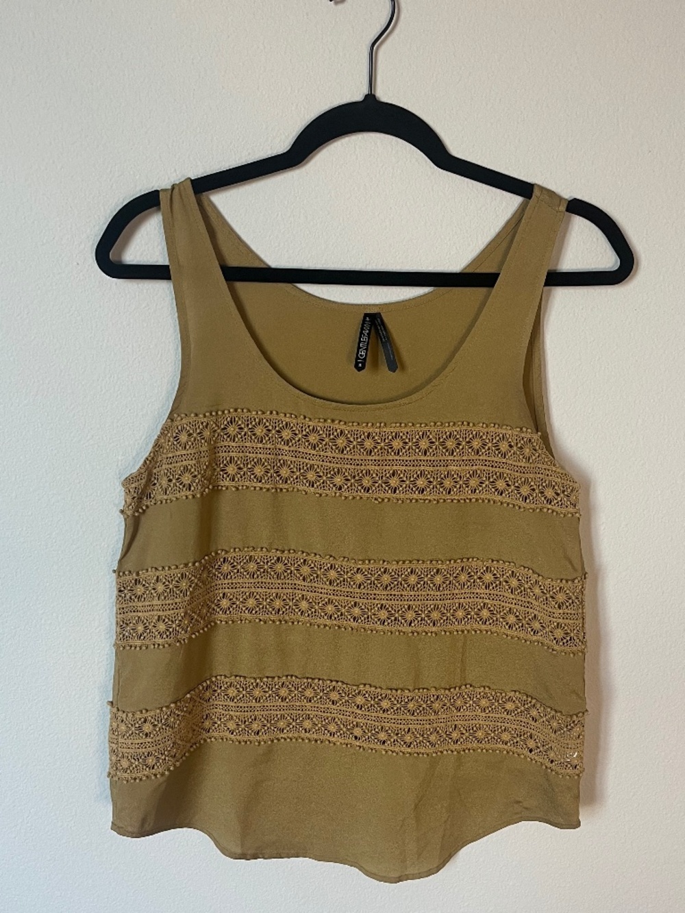 Gentle Fawn Tiered Olive Top Boho Feminine Woman's Size Small